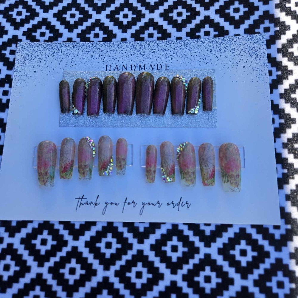 Shimmering Multicolor Press-On Nails